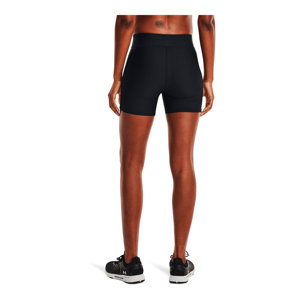 Short Training Mujer Color Negro-4