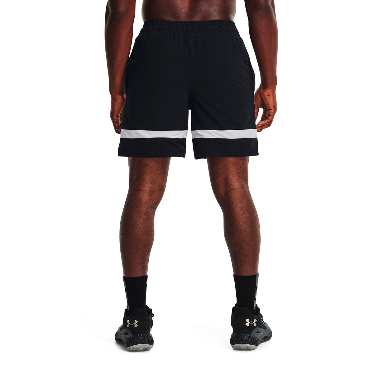 Short Basketball Hombre Color Negro-4
