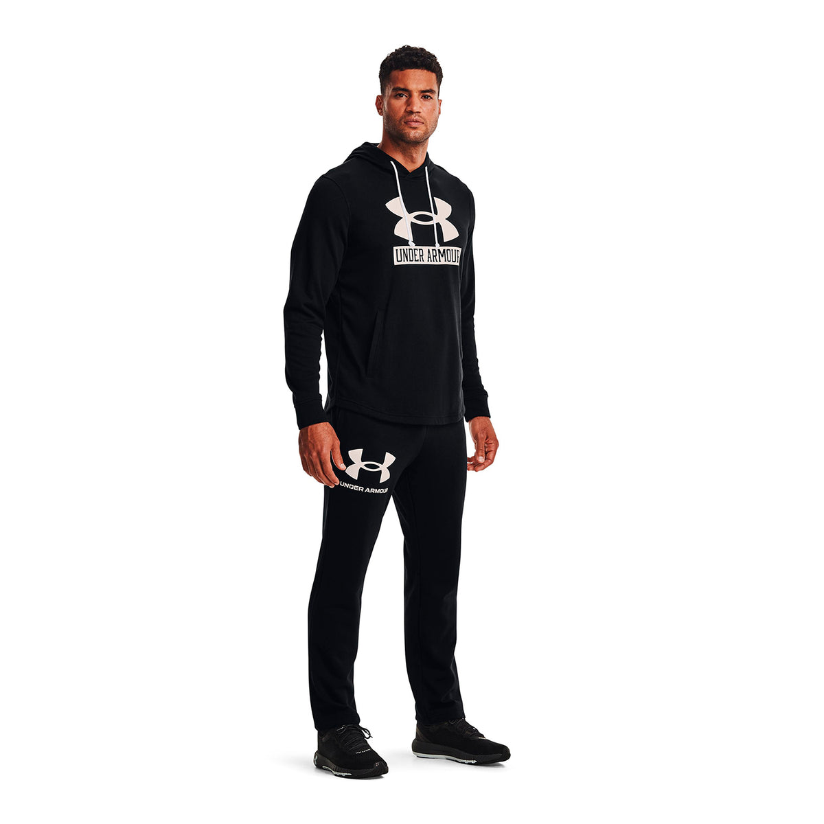 Buzo Training Hombre Color Negro-5