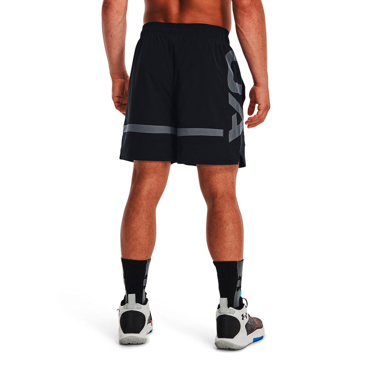Short Basketball Hombre Color Negro-4