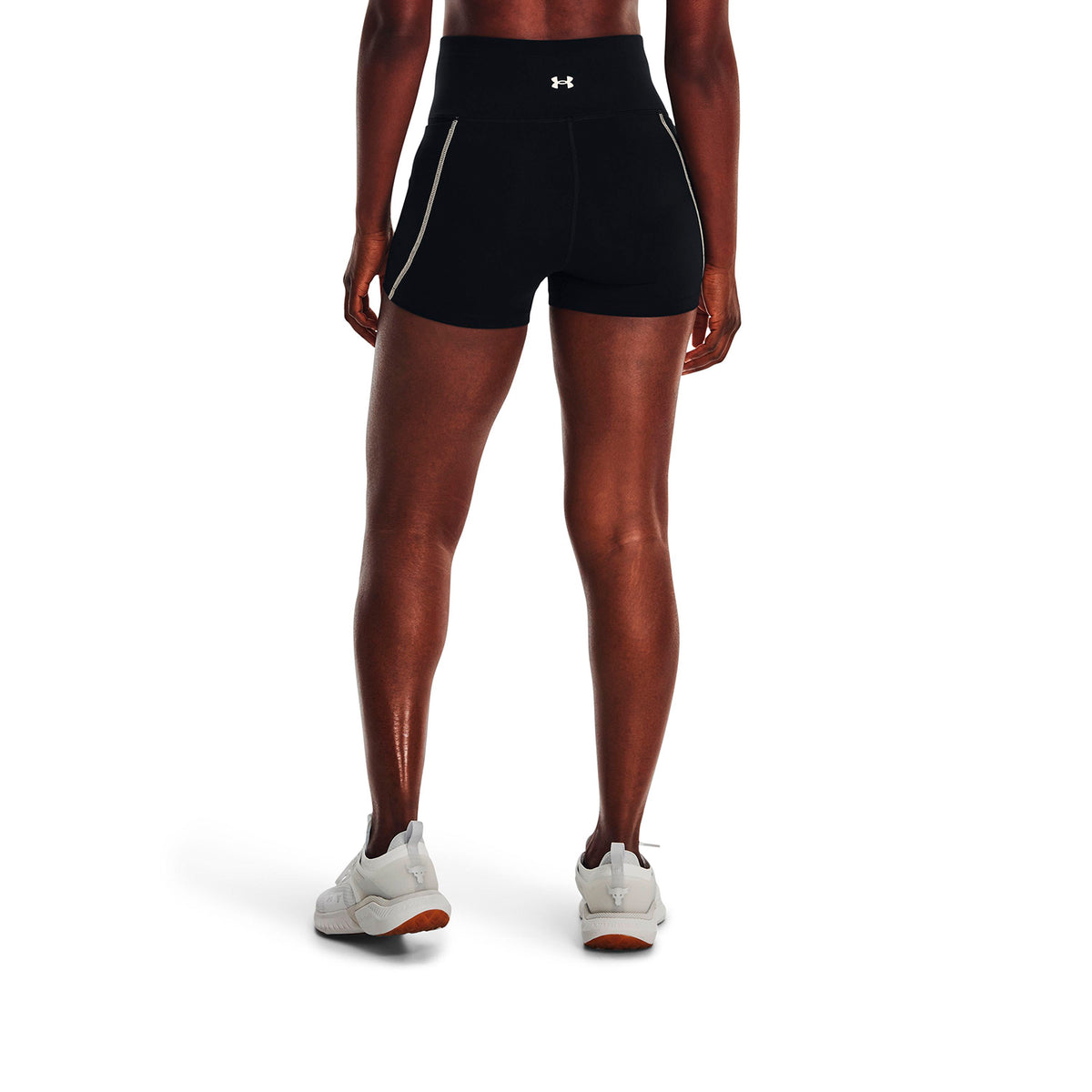 Short Training Mujer Color Negro-4