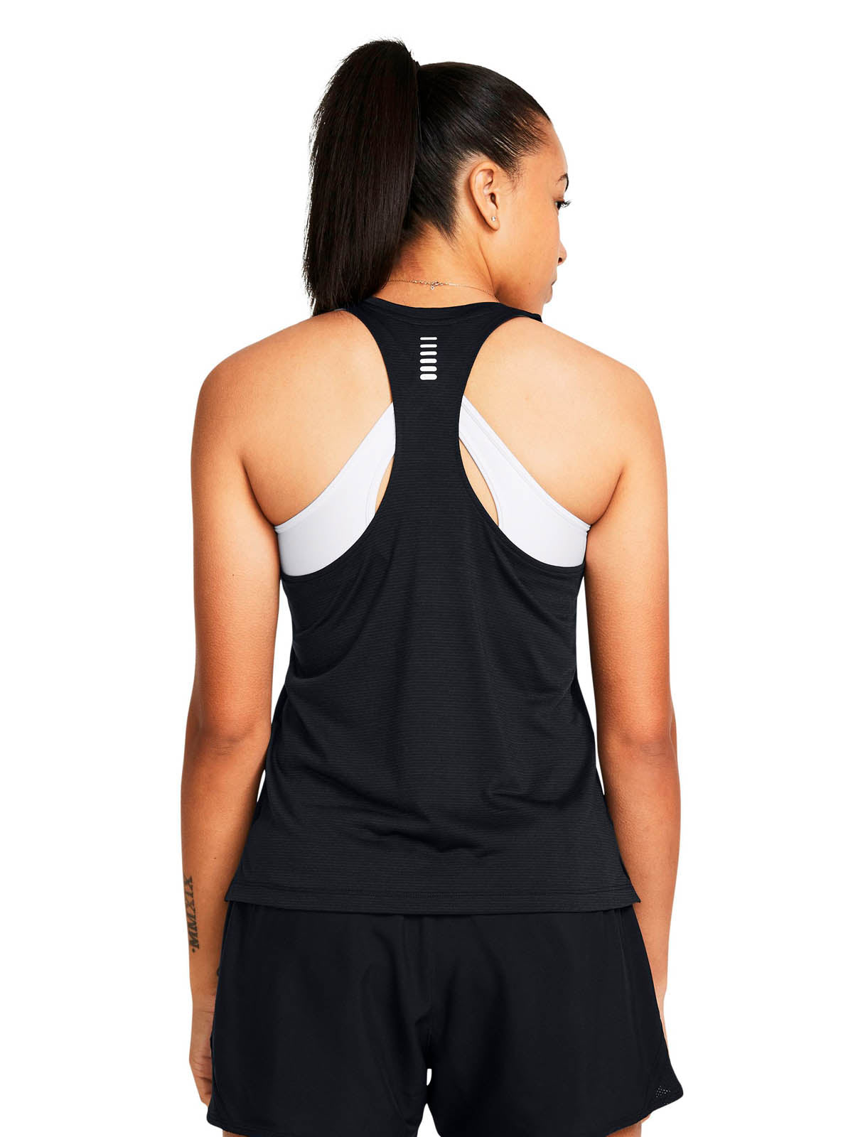 Camiseta Running Mujer Color Negro-4