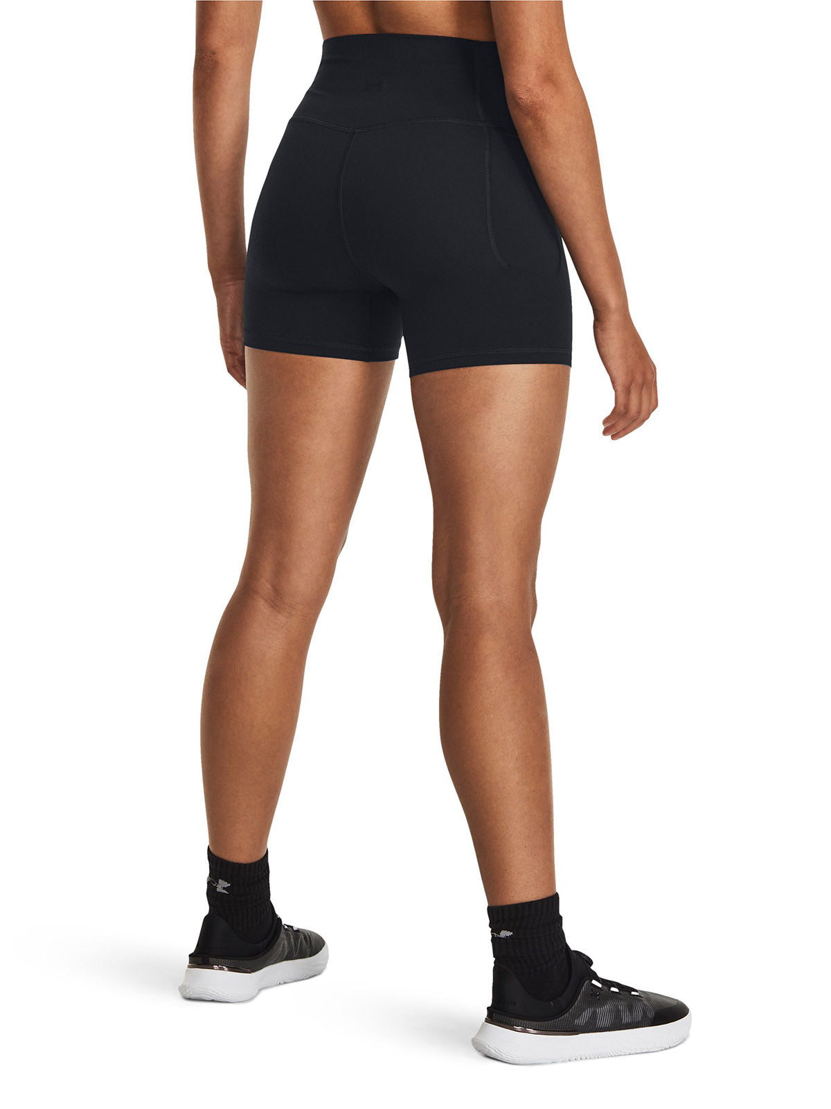Short Training Mujer Color Negro-4
