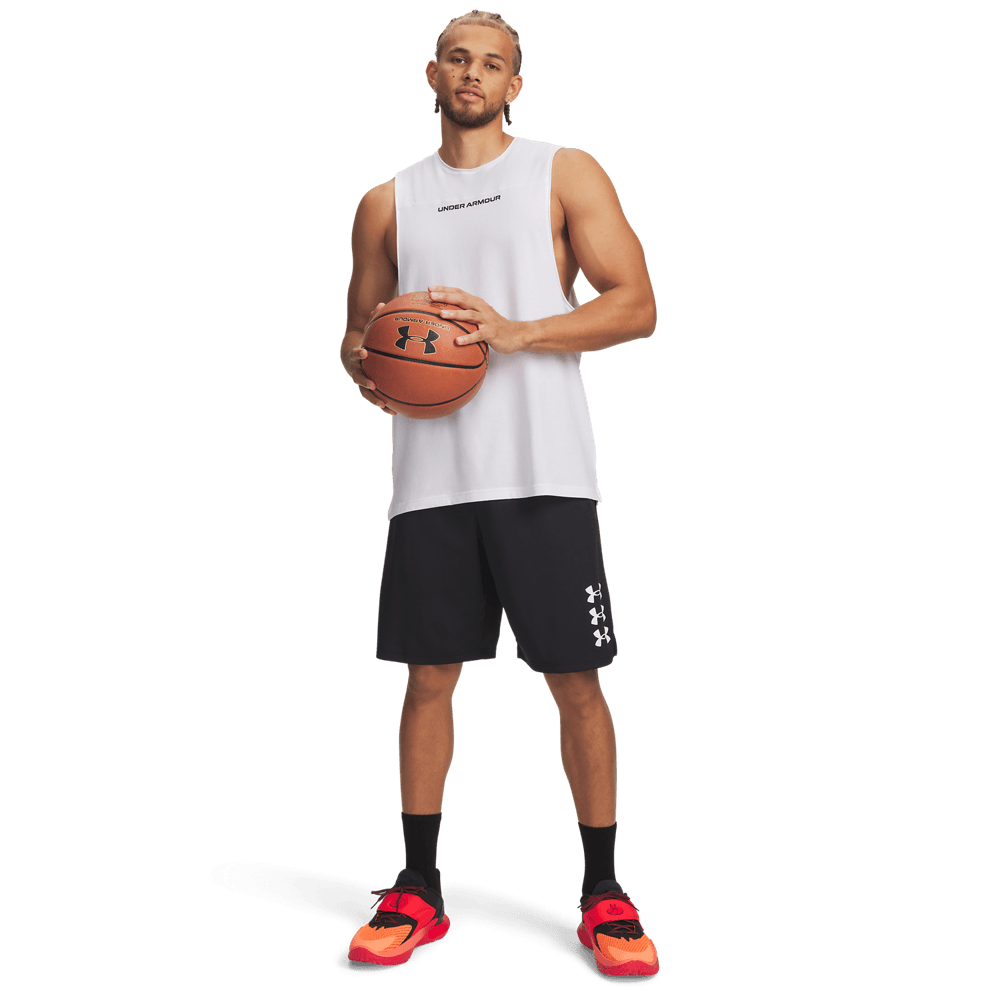 Short Basketball Hombre Color Negro