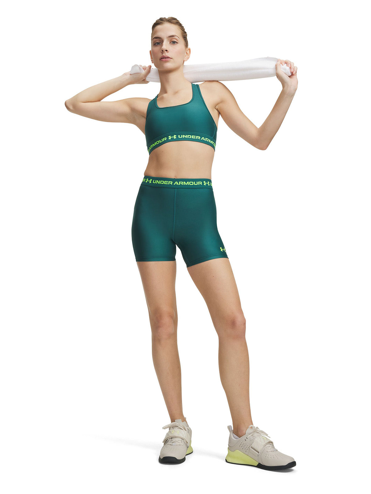 Short Training Mujer Color Verde